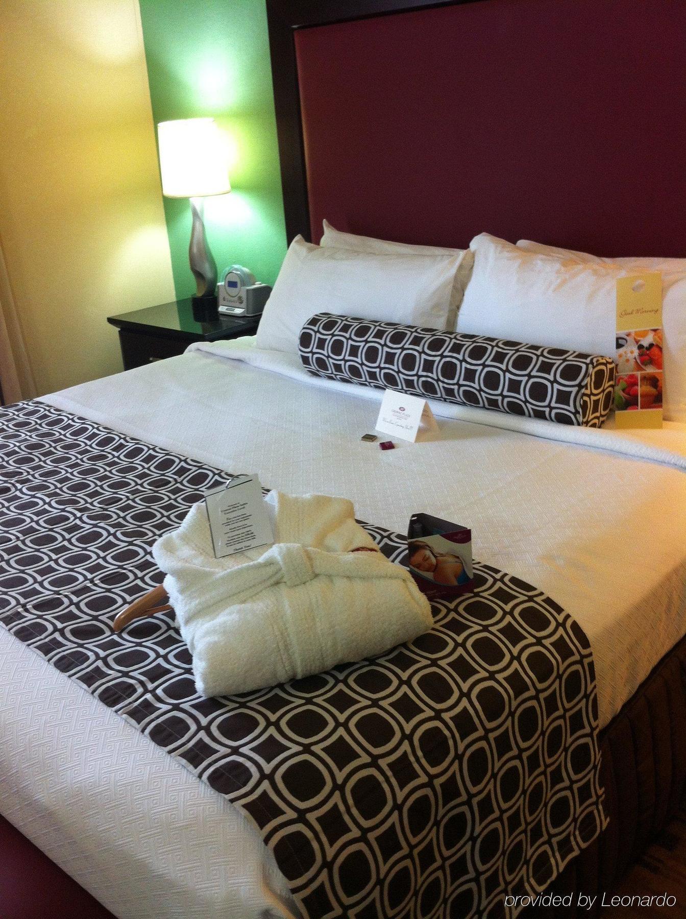 Crowne Plaza Suites Houston - Near Sugar Land Ngoại thất bức ảnh