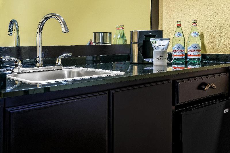 Crowne Plaza Suites Houston - Near Sugar Land Ngoại thất bức ảnh