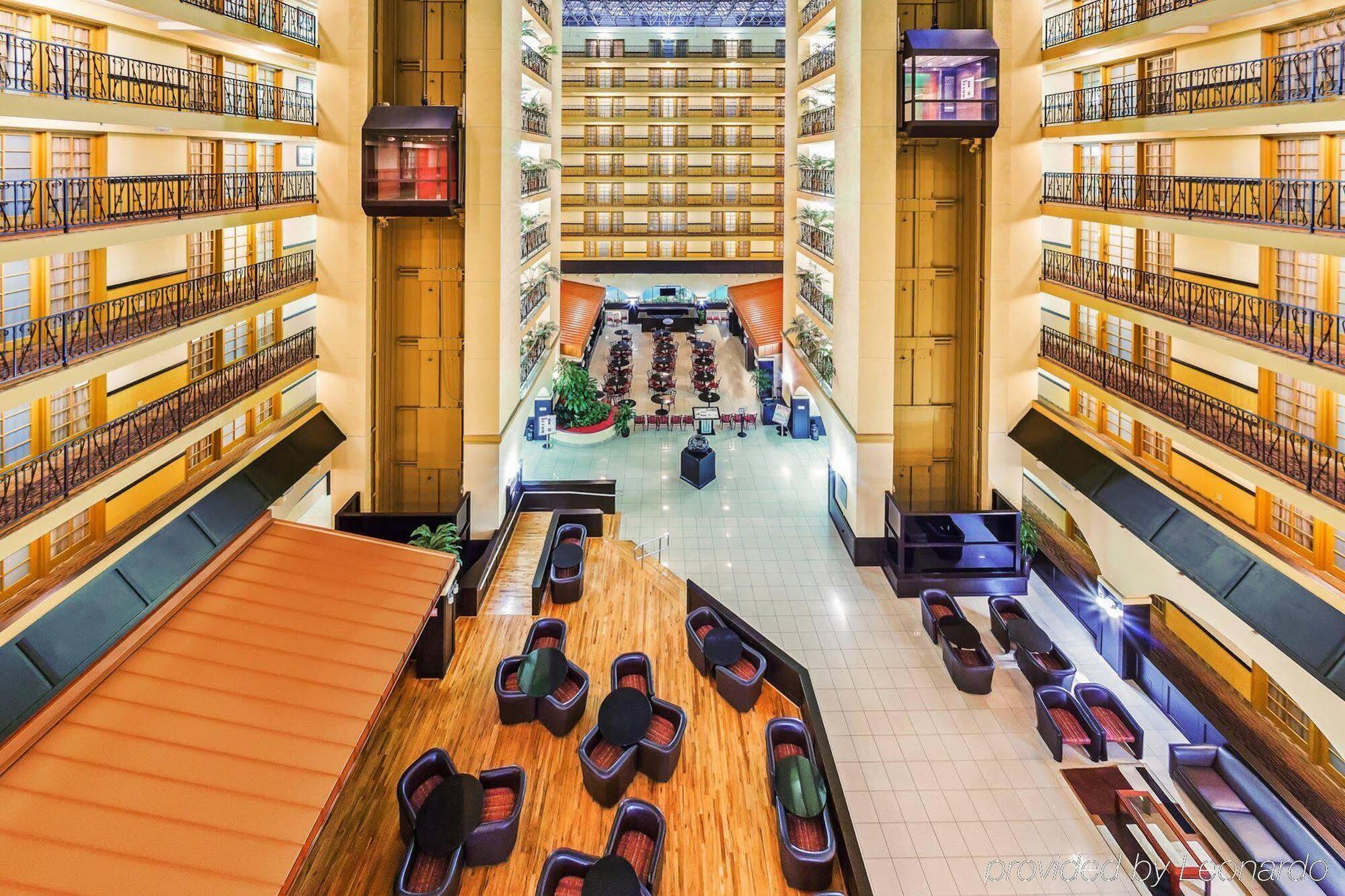 Crowne Plaza Suites Houston - Near Sugar Land Ngoại thất bức ảnh